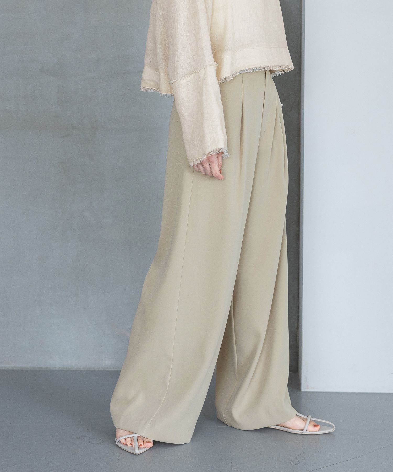 A part by 「【洗える】きれいめイージーストレートパンツ」|その他|