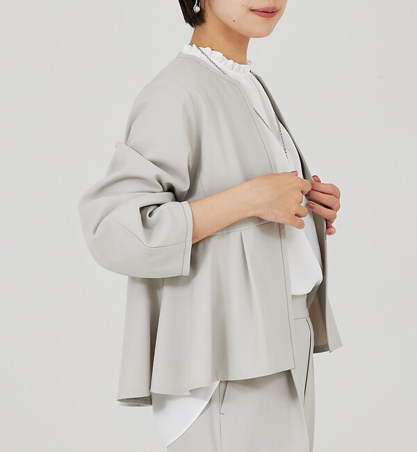 qualite「【セットアップ対応】ペプラムジャケット」|ノーカラージャケット|グレージュ