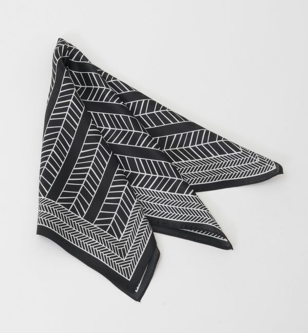 TIARA「【AVALON/アバロン】シルクスカーフ」|バンダナ・スカーフ|ブラック