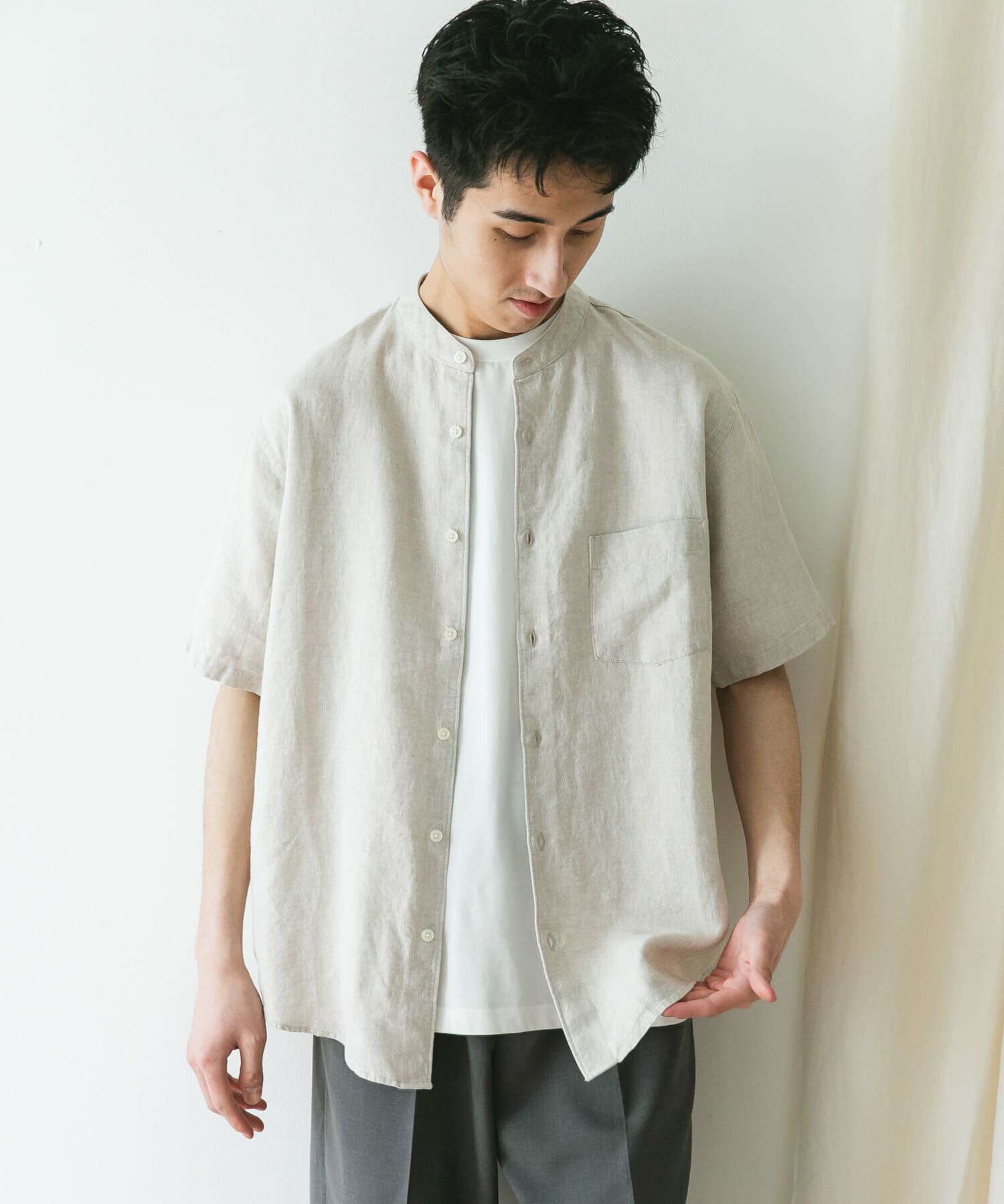 URBAN RESEARCH DOORS「『XLｻｲｽﾞ/WEB限定』ｼﾙｹｯﾄﾘﾈﾝ ﾊﾞﾝﾄﾞｶﾗｰｼｮｰﾄｽﾘｰ」|シャツ・ブラウス|