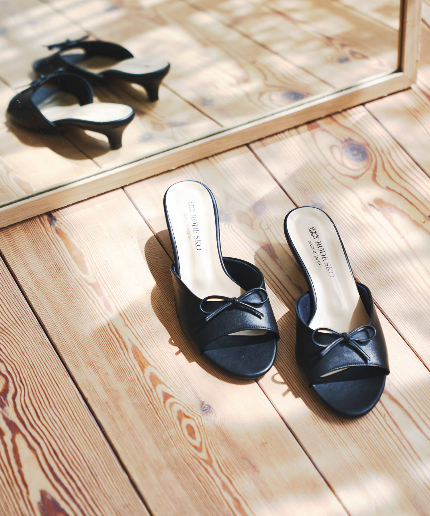 RODE SKO「『MADE IN JAPAN』リボンミュール」|サンダル|ブラック