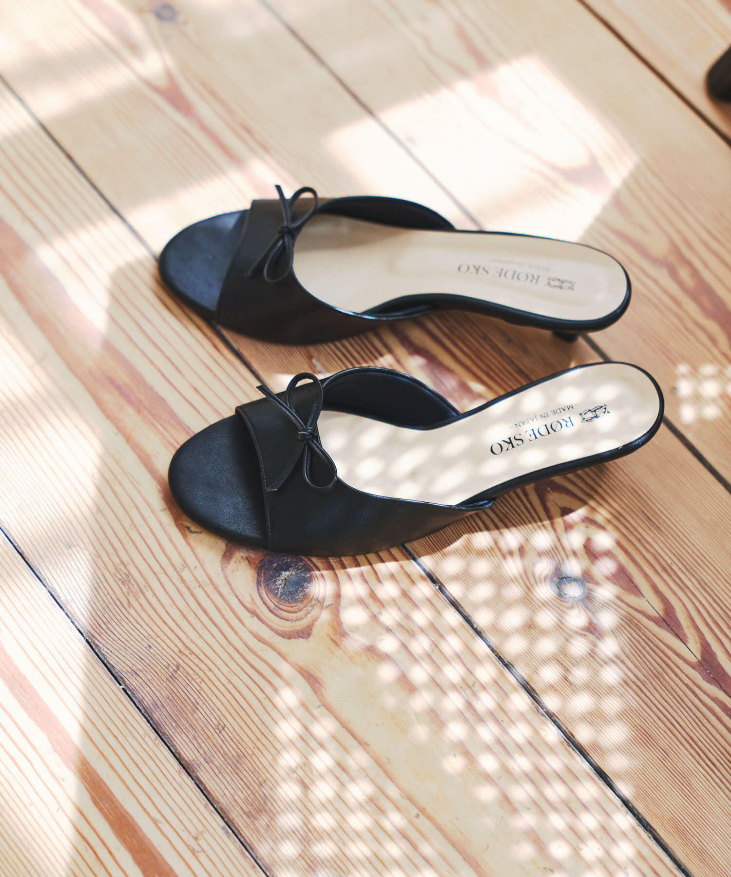 RODE SKO「『MADE IN JAPAN』リボンミュール」|サンダル|