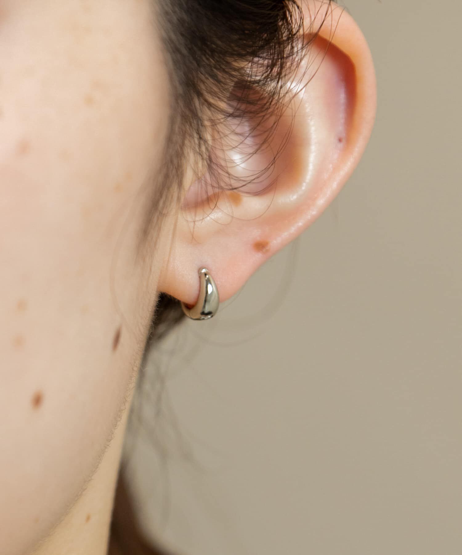 SMELLY「ミニドロップワンタッチピアス」|ピアス|