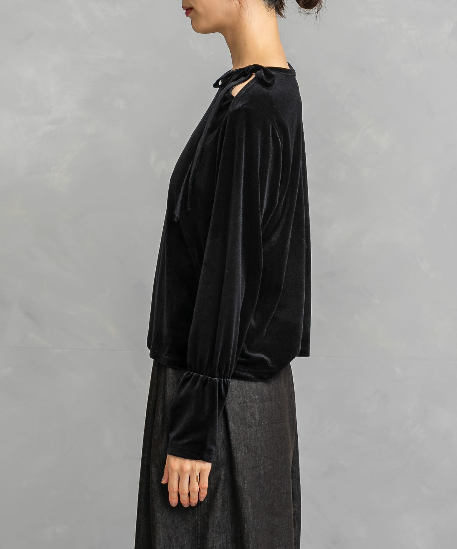 URBAN RESEARCH ROSSO「シアーベロアスリットデザインカットソー」|Tシャツ・カットソー|