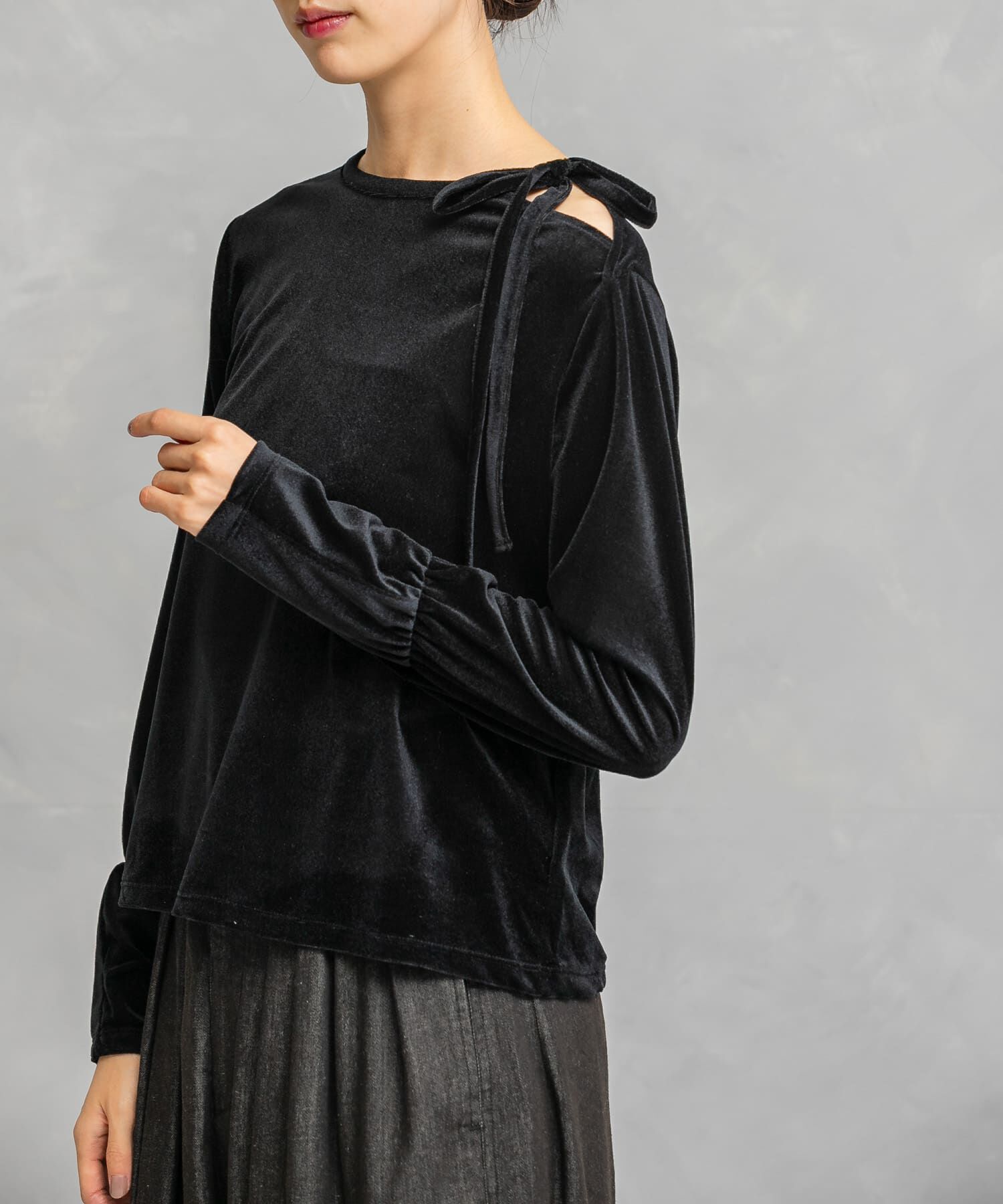 URBAN RESEARCH ROSSO「シアーベロアスリットデザインカットソー」|Tシャツ・カットソー|