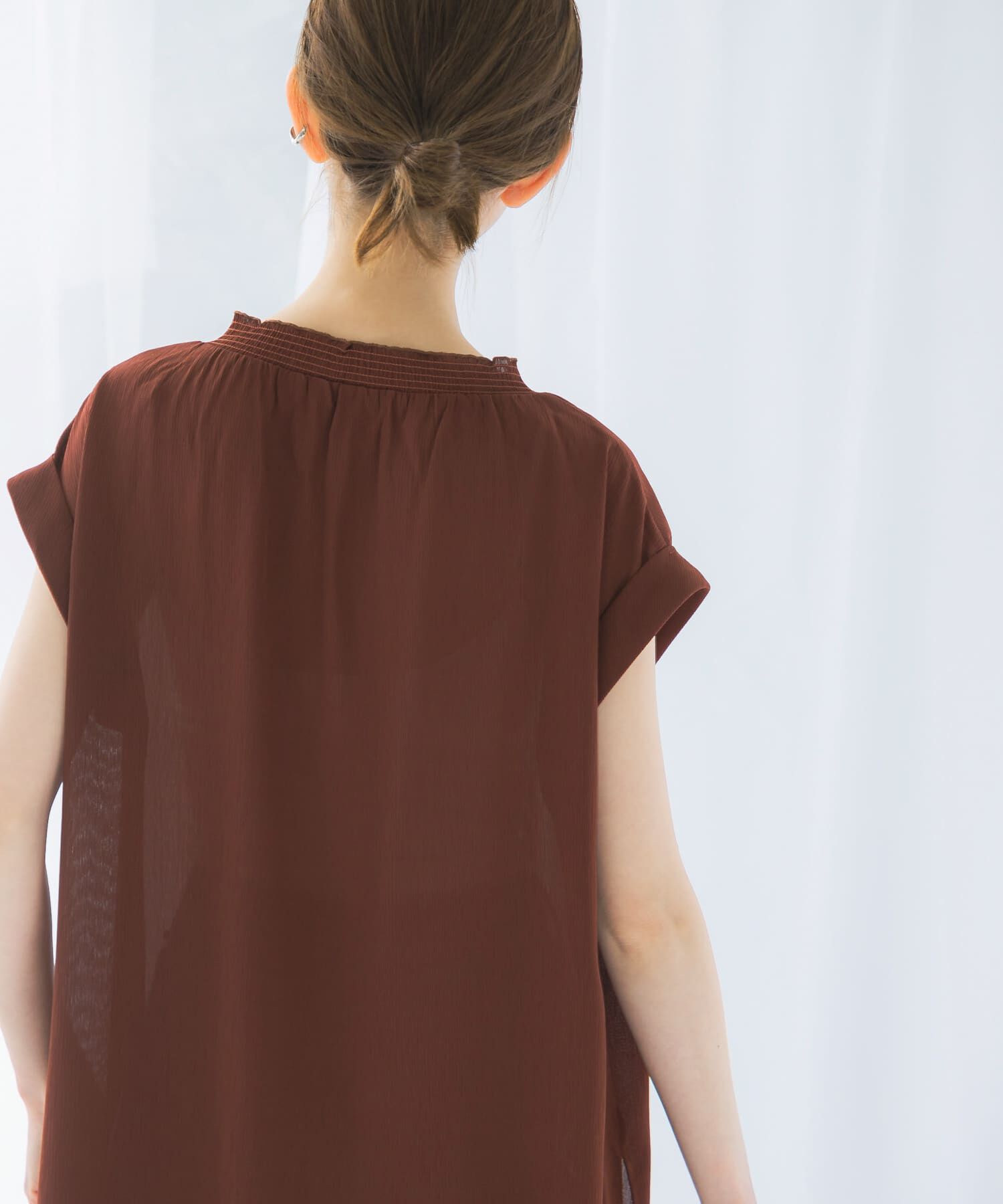 URBAN RESEARCH ROSSO「『WEB限定』シャーリングスキッパーブラウス」|シャツ・ブラウス|