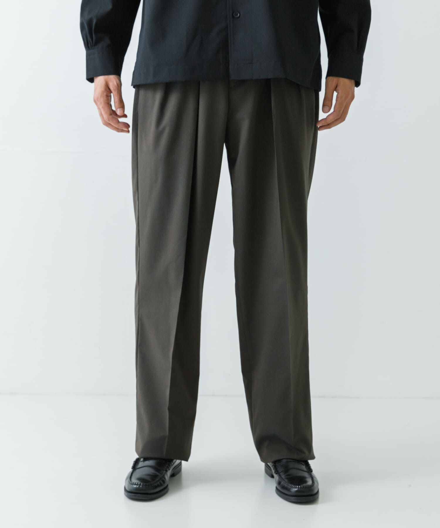 URBAN RESEARCH「『別注』BROOKS BROTHERS&times;UR　TWO INTUCK TROUSERS」|その他|