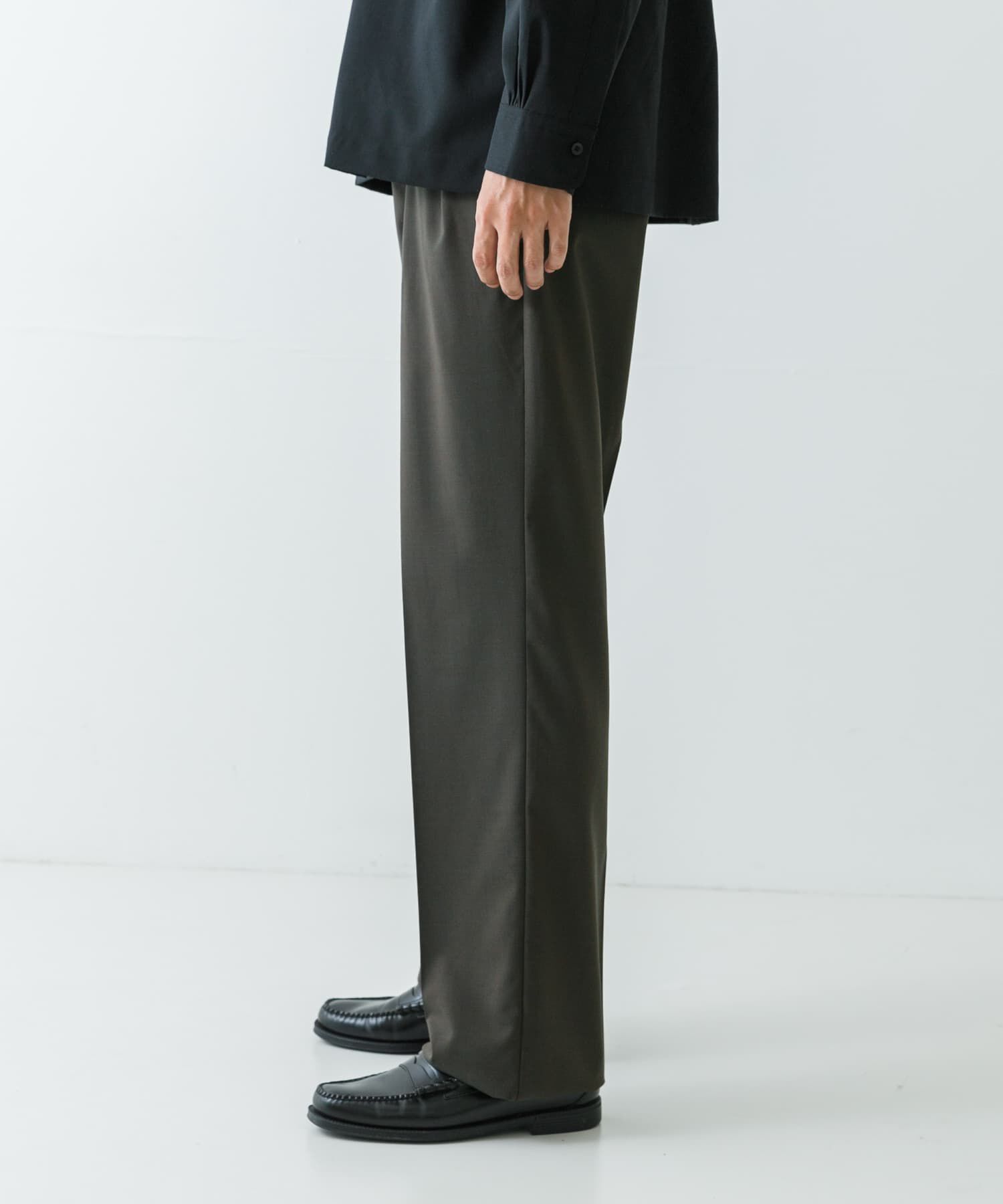URBAN RESEARCH「『別注』BROOKS BROTHERS&times;UR　TWO INTUCK TROUSERS」|その他|