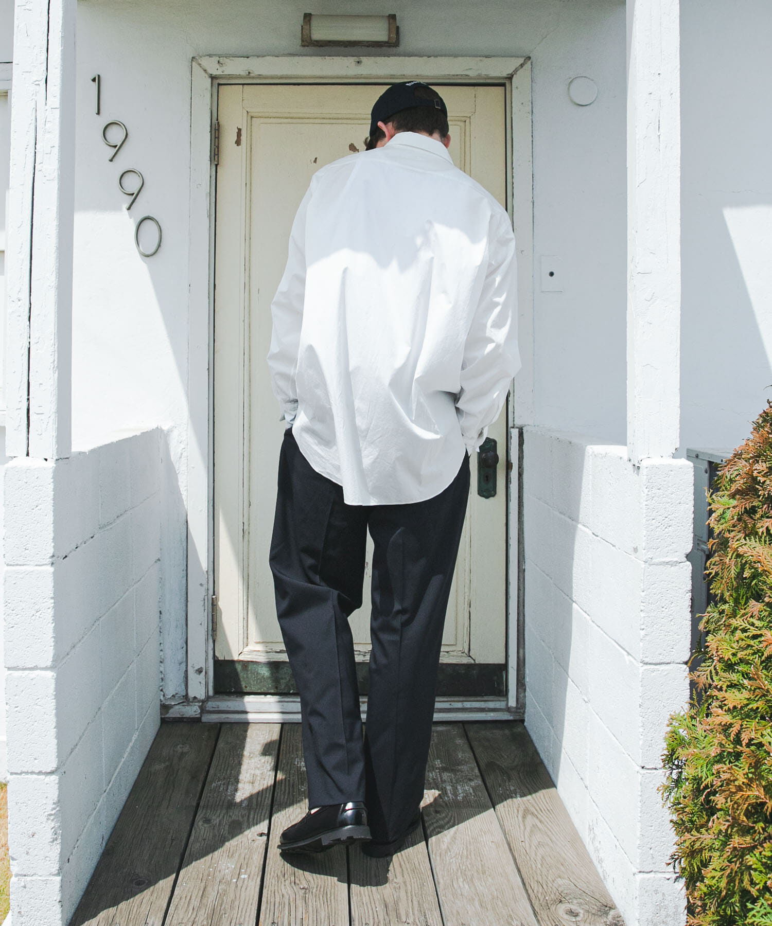 URBAN RESEARCH「『別注』BROOKS BROTHERS&times;UR　TWO INTUCK TROUSERS」|その他|