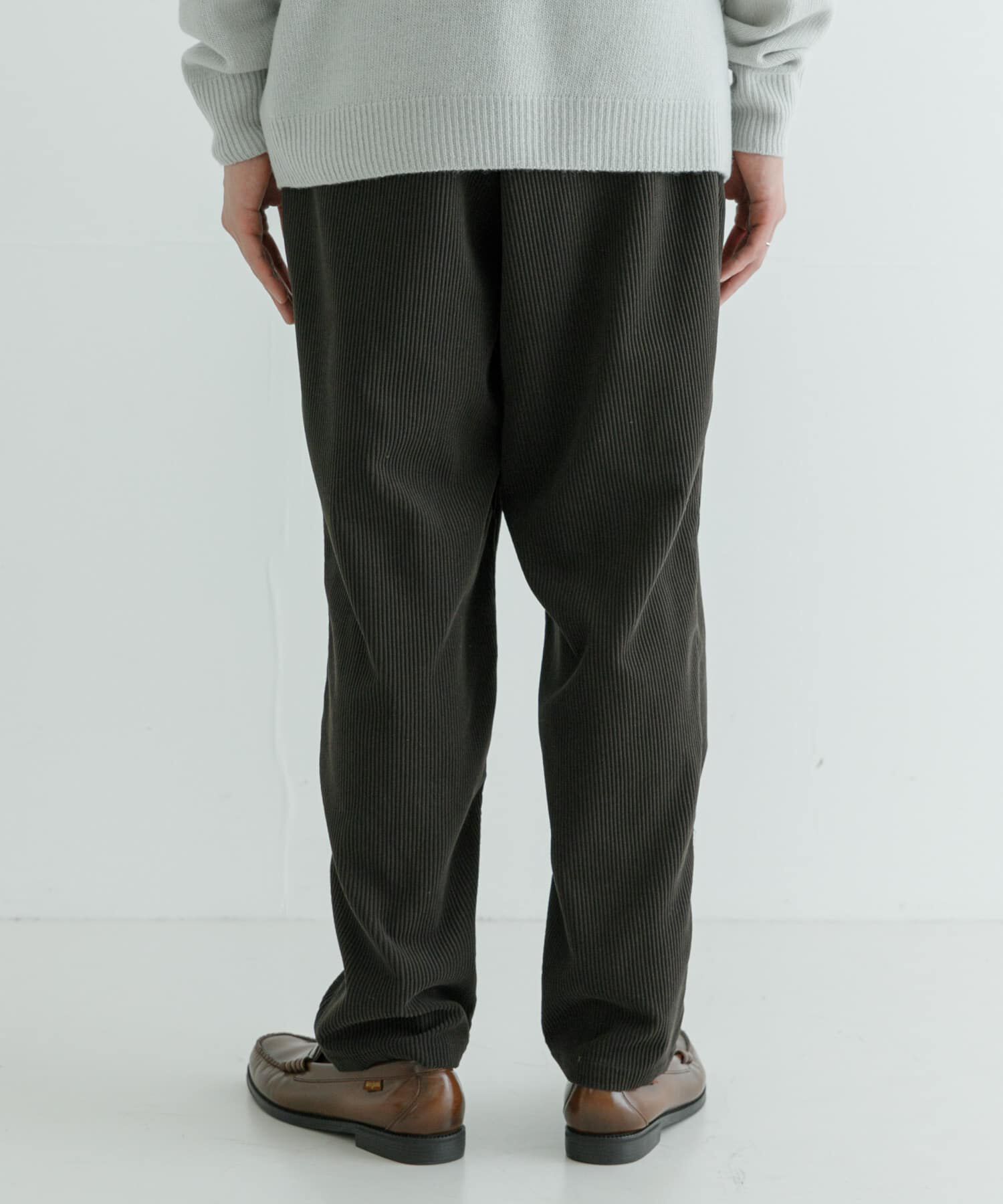 URBAN RESEARCH「『セットアップ対応』new basic SOLOTEXコーデュロイイージーパンツ」|その他|