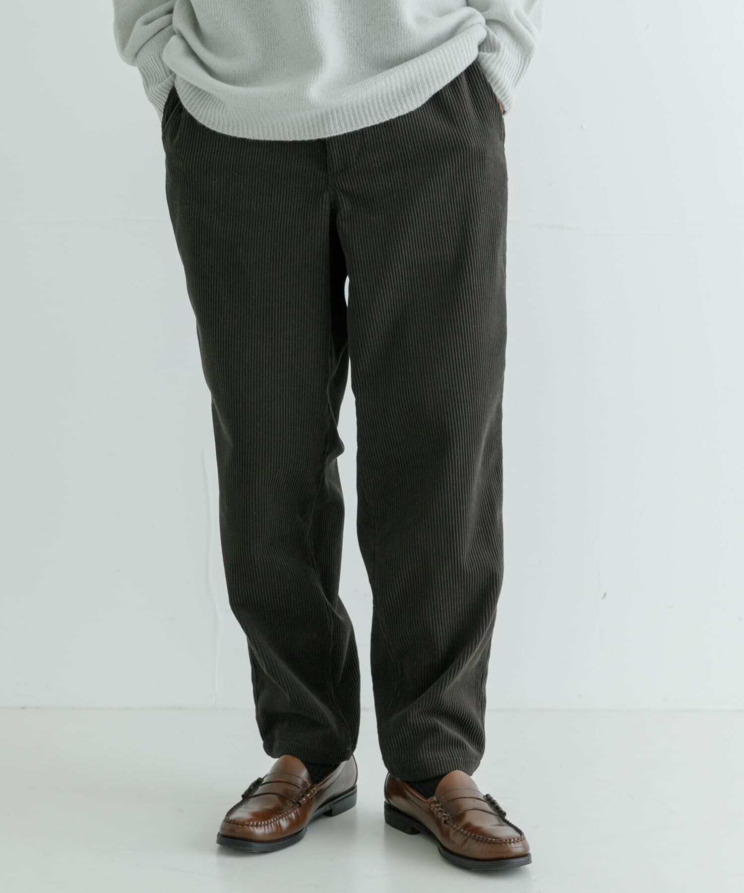 URBAN RESEARCH「『セットアップ対応』new basic SOLOTEXコーデュロイイージーパンツ」|その他|