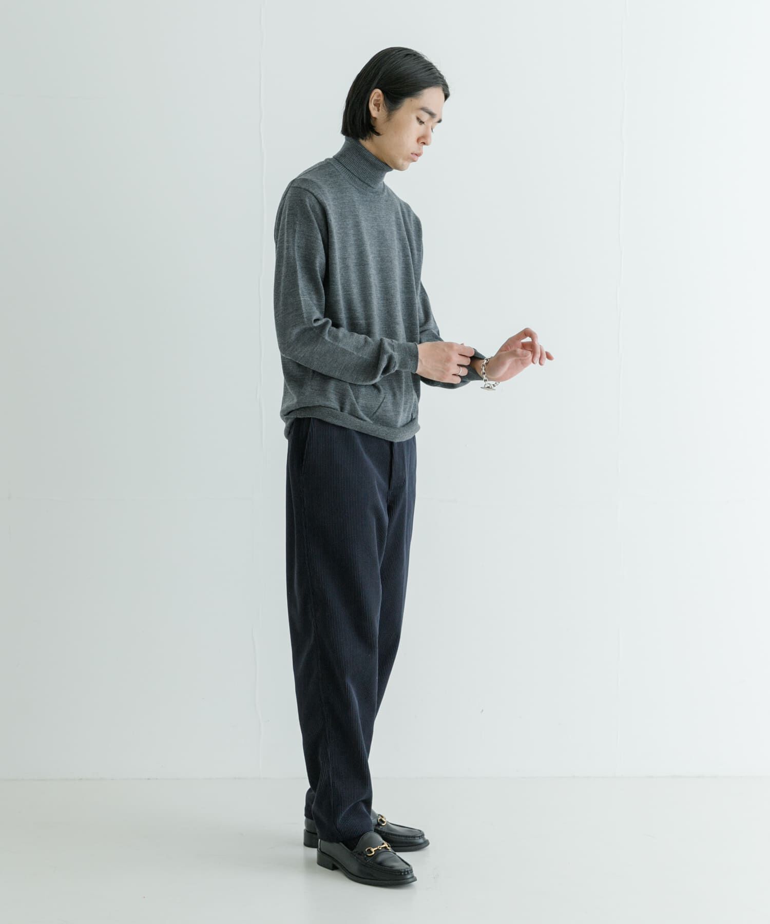 URBAN RESEARCH「『セットアップ対応』new basic SOLOTEXコーデュロイイージーパンツ」|その他|