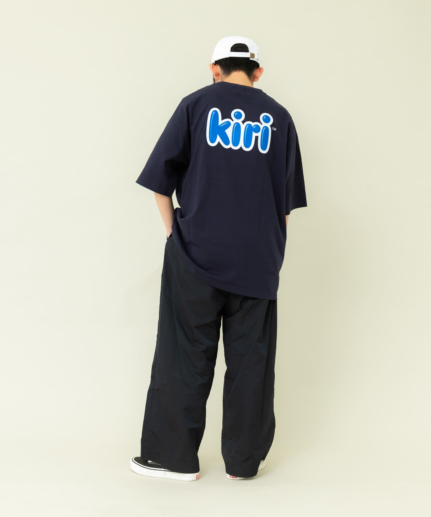 URBAN RESEARCH「『別注』Kiri&times;URBAN RESEARCH　Logo T-shirts」|Tシャツ・カットソー|