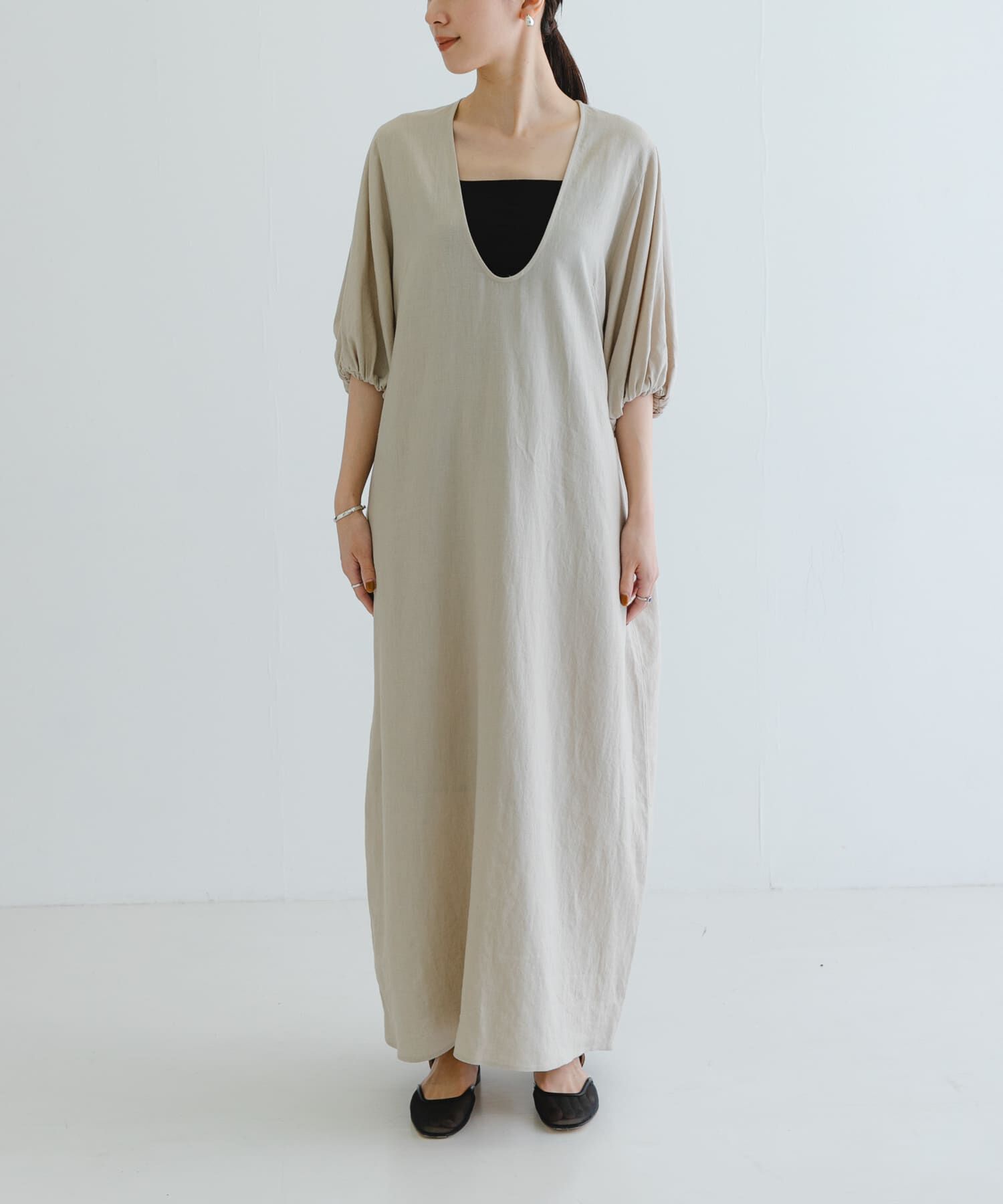 URBAN RESEARCH「リネンレーヨンUネックワンピース」|ワンピース|