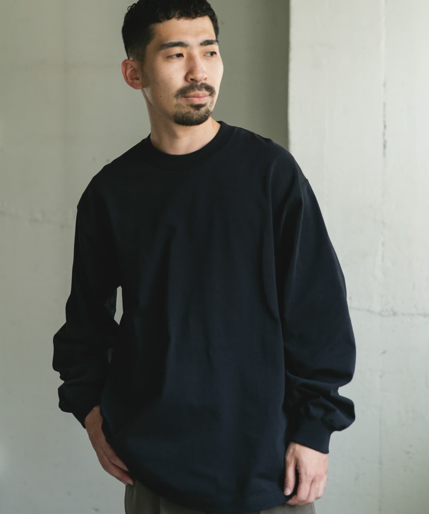 URBAN RESEARCH DOORS「10.5オンス ヘビーウェイトロングスリーブTシャツ」|Tシャツ・カットソー|
