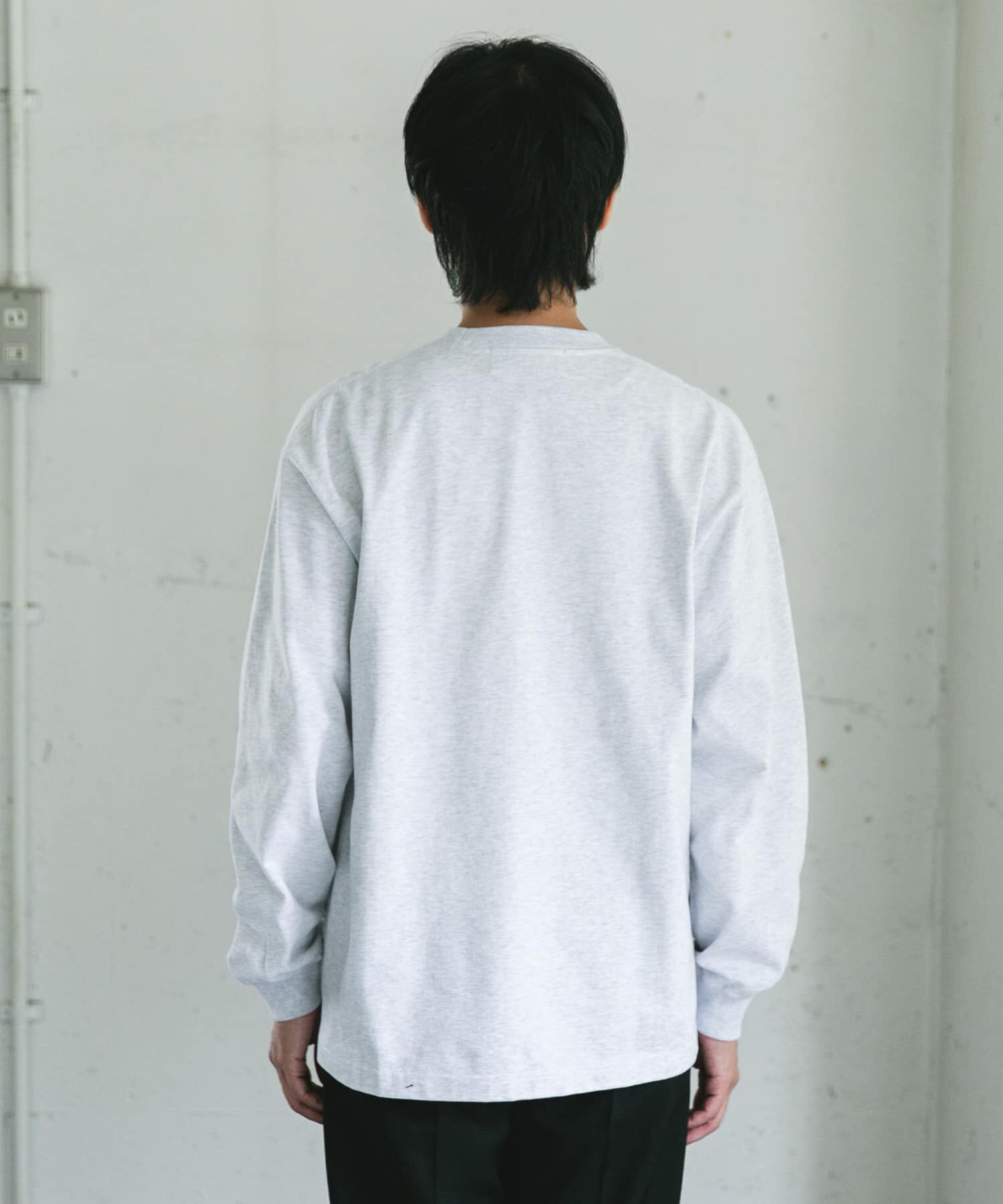 URBAN RESEARCH DOORS「10.5オンス ヘビーウェイトロングスリーブTシャツ」|Tシャツ・カットソー|