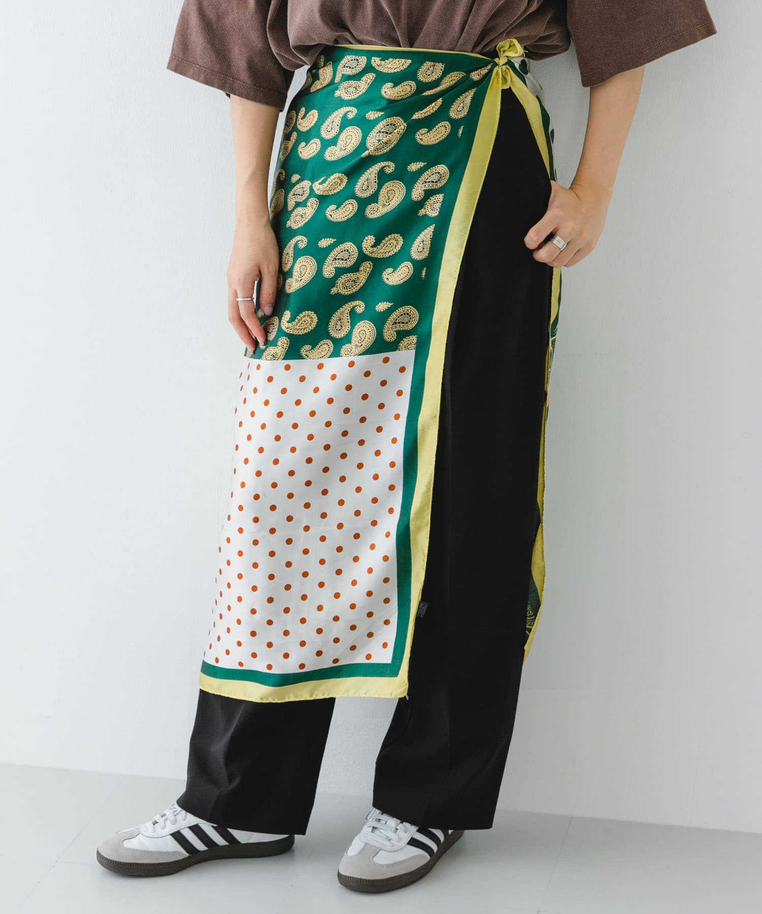 RODE SKO「ドットペイズリースカーフ」|バンダナ・スカーフ|グリーン