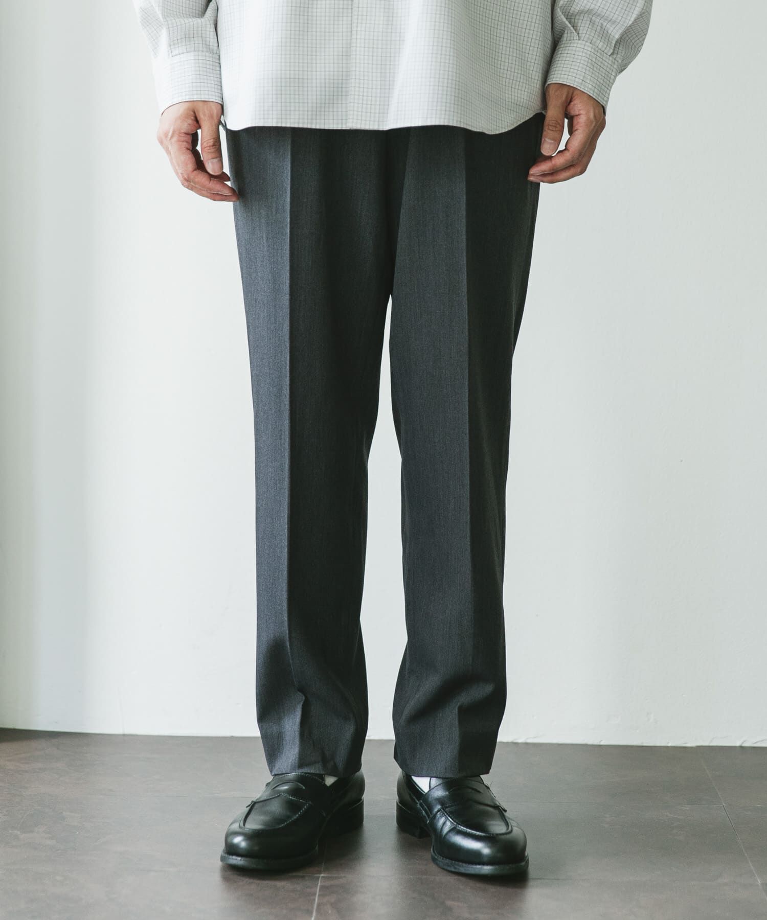 URBAN RESEARCH DOORS「『仁村紗和さん着用』『UR TECH』完声テーパードトラウザー」|その他|