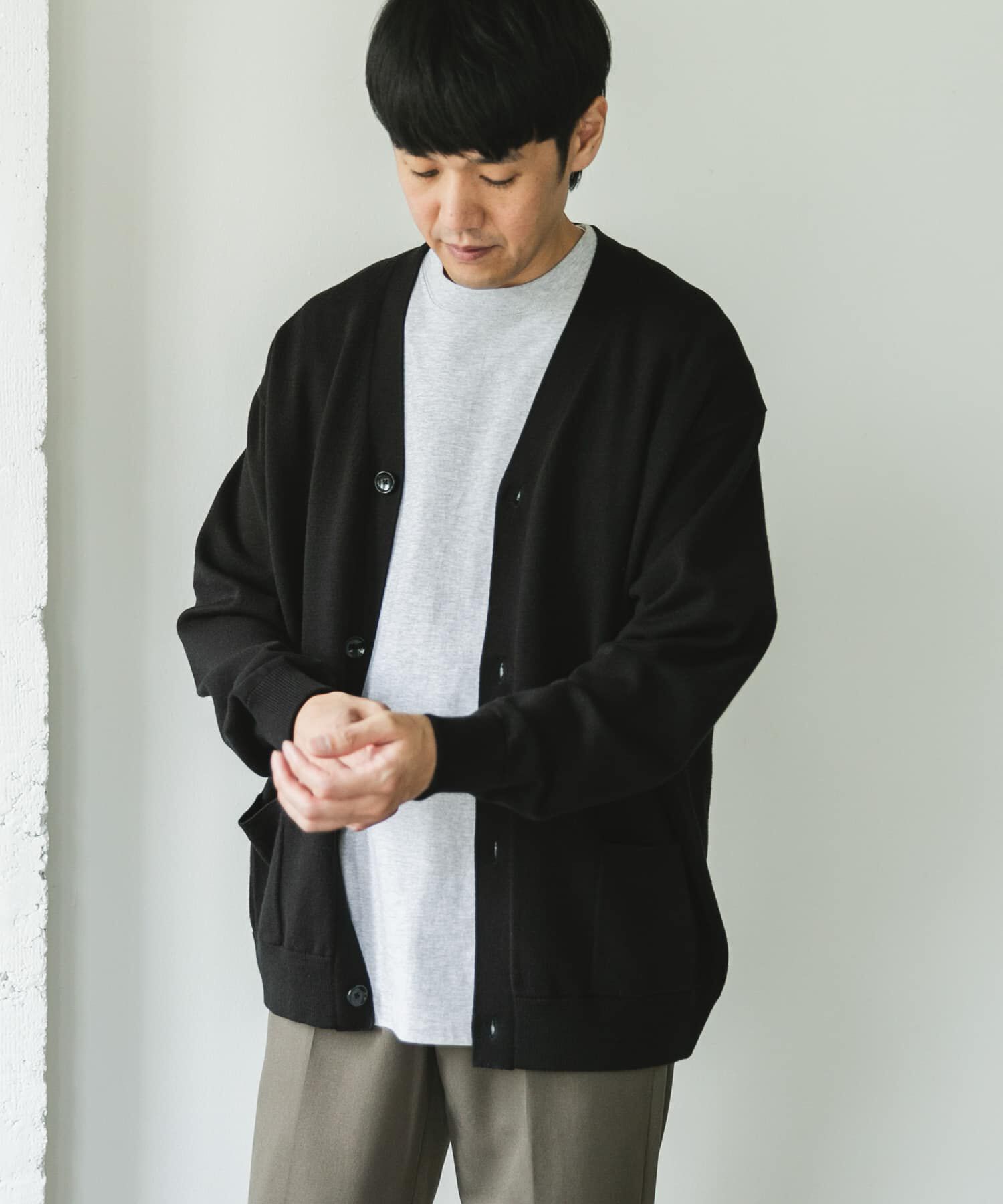 URBAN RESEARCH DOORS「『XLｻｲｽﾞ/WEB限定/仁村紗和さん着用』『UR TECH 200日ﾆｯﾄ』Vﾈｯｸｶｰ」|カーディガン|