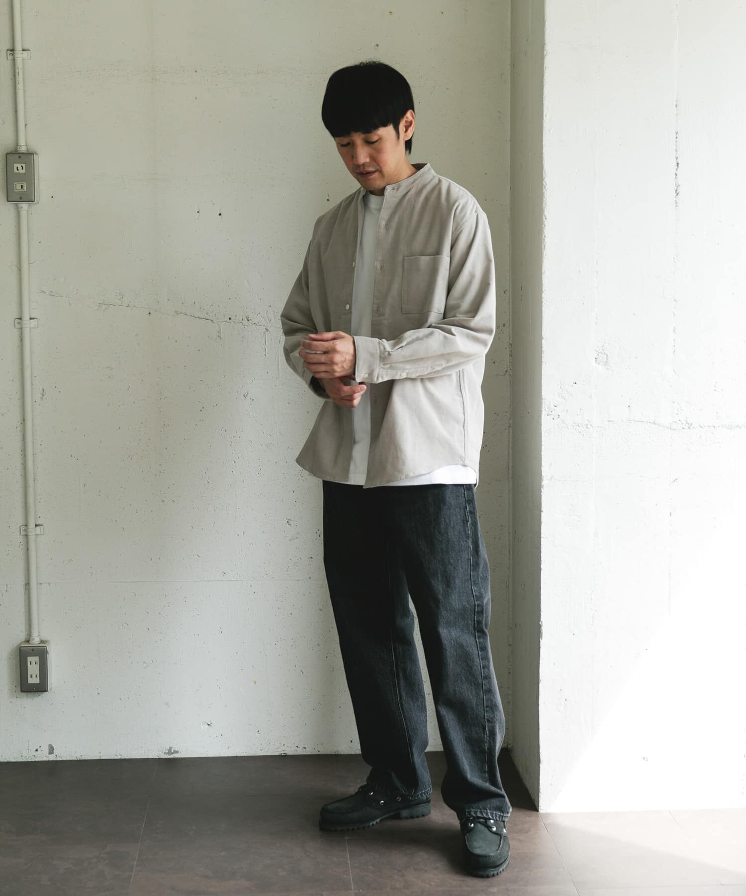 URBAN RESEARCH DOORS「『UR TECH』コーデュロイバンドカラーシャツ」|シャツ・ブラウス|