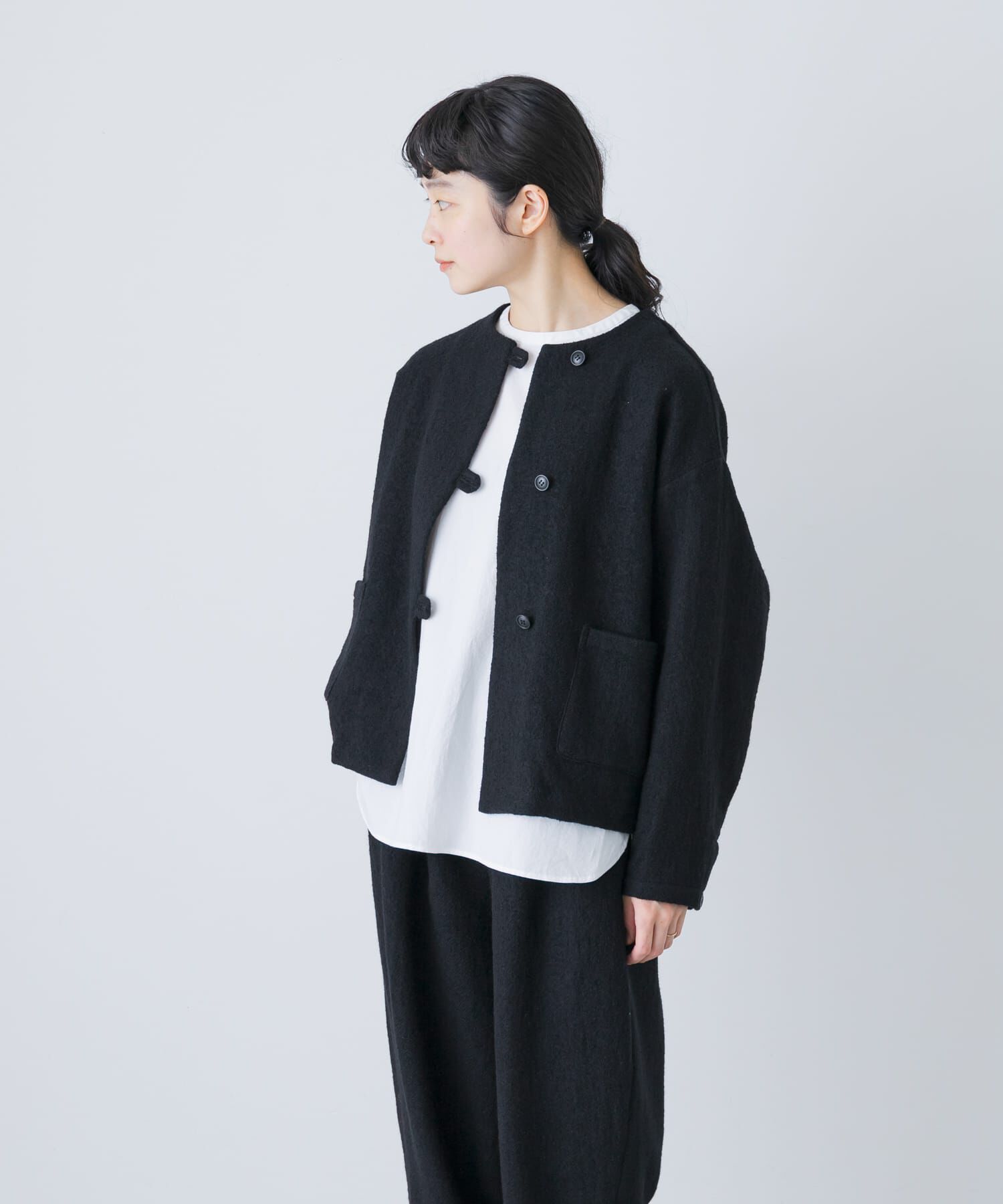 かぐれ「ウールクルーネックジャケット」|ノーカラージャケット|