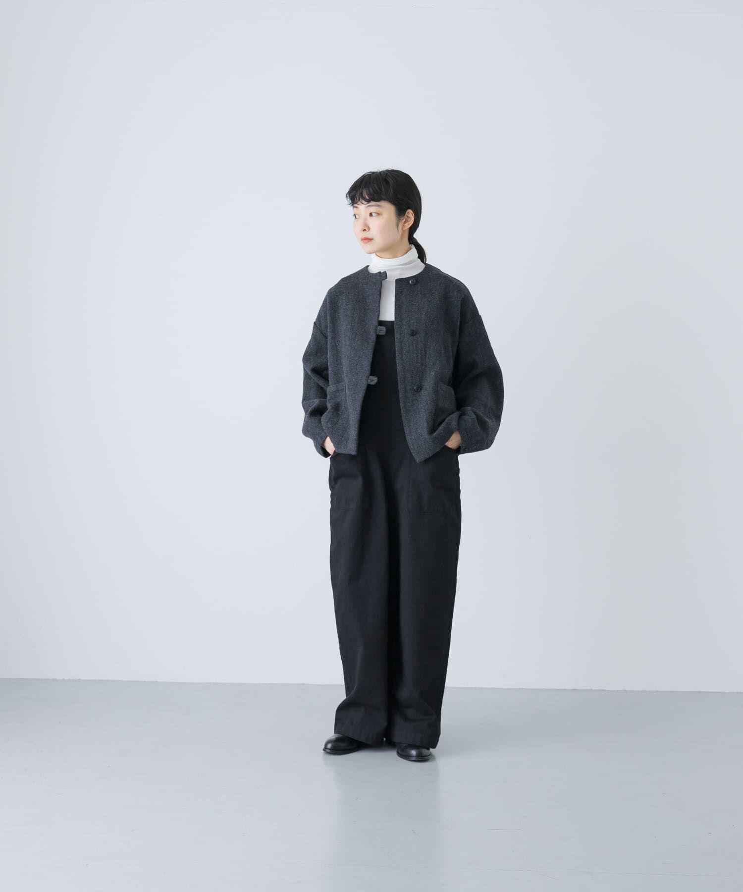 かぐれ「ウールクルーネックジャケット」|ノーカラージャケット|