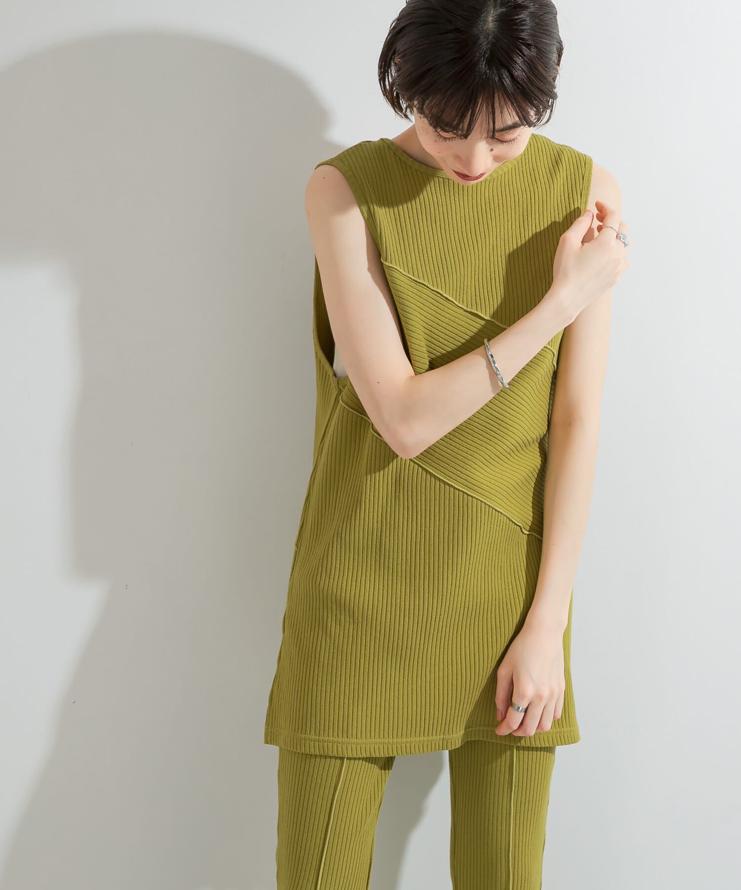  「BACKオープンメローリブタンクトップ」|タンクトップ|