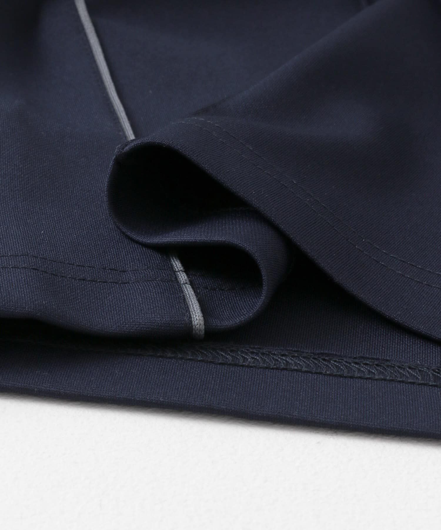  「トラックジャンプスーツ」|スカート|