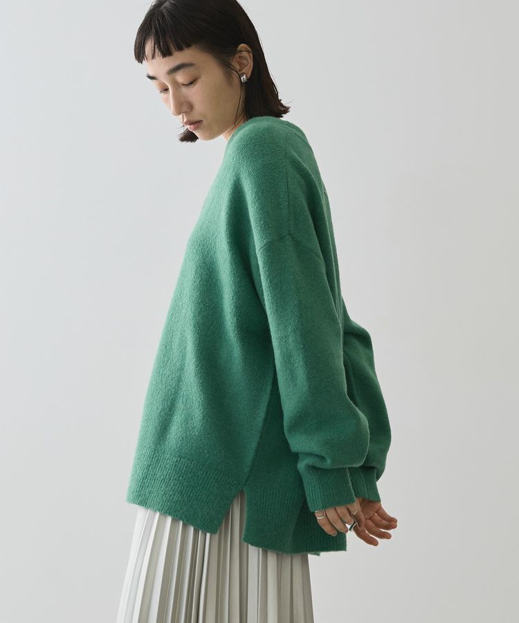 AMERICAN HOLIC「カーブネックニットプルオーバー」|ニット・セーター|