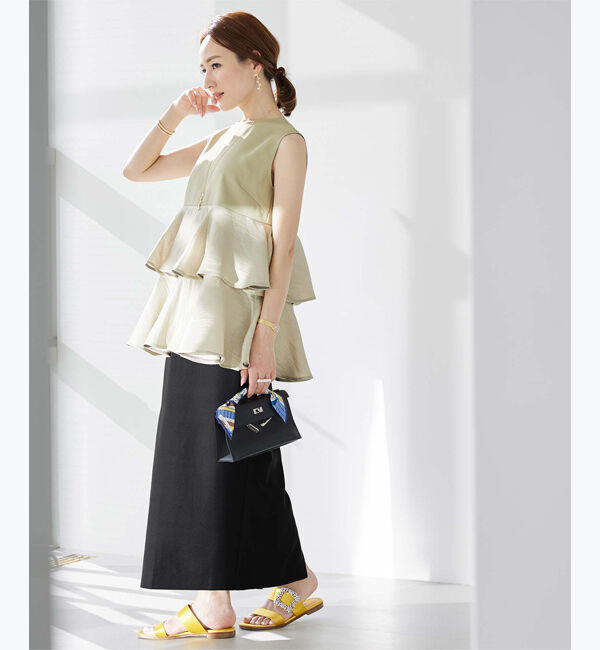 ur's「【星玲奈さんコラボアイテム】ハイウエストタイトスカート」|スカート|