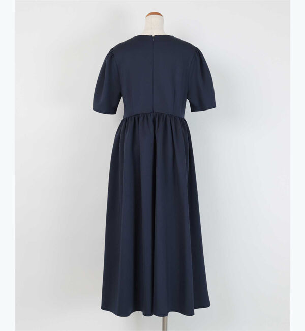 ur's「【yukiさんコラボアイテム】ボンディングパフスリーブギャザーフレアワンピース」|ワンピース|