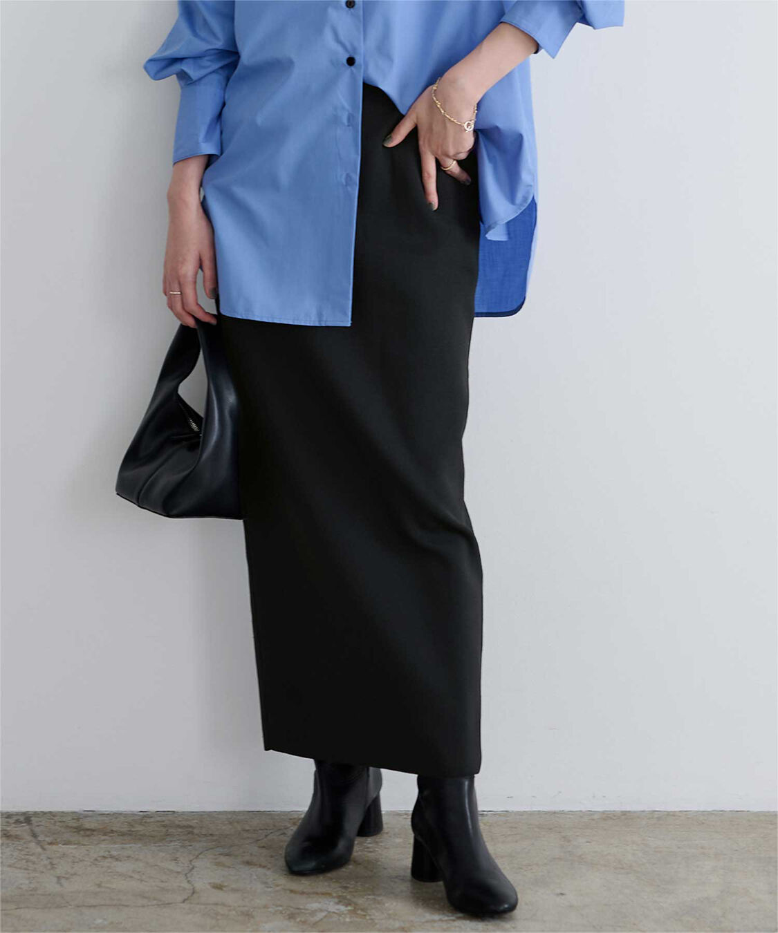 ur's「スポンディッシュ美シルエットニットタイトスカート」|スカート|ブラック