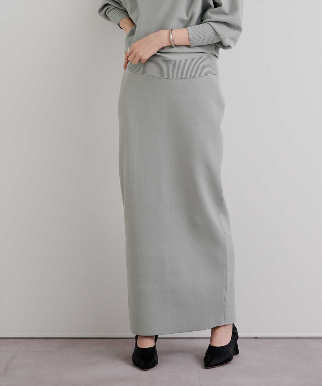 ur's「スポンディッシュ美シルエットニットタイトスカート」|スカート|