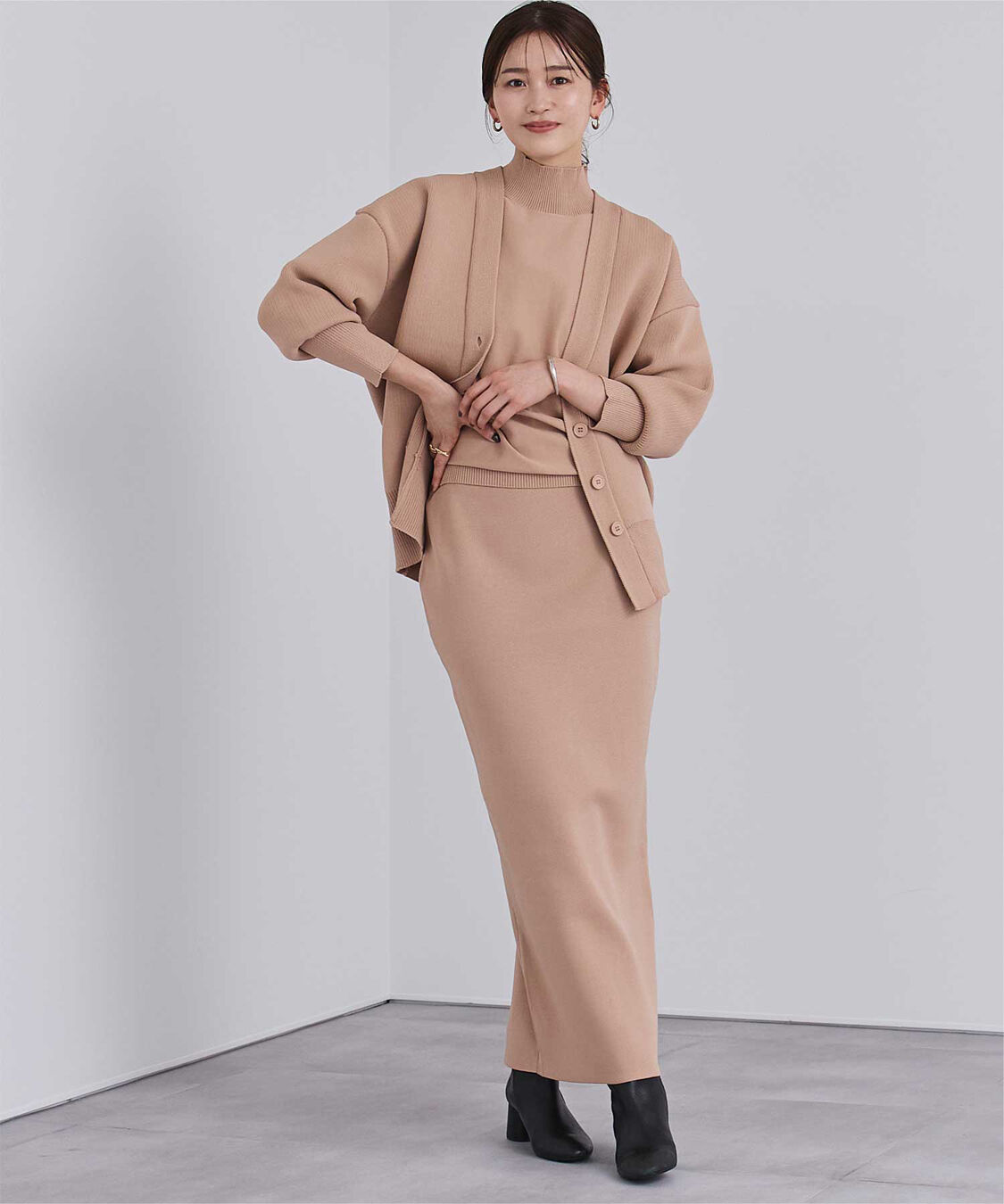 ur's「スポンディッシュ美シルエットニットタイトスカート」|スカート|