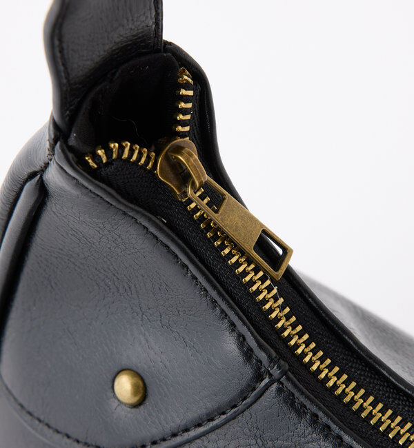  「スタッズ付きシャーリングホーボーバッグ」|ショルダー・メッセンジャー|