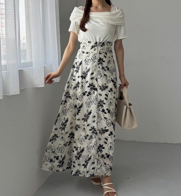  「【リバイバル】エンブレム付きトライアングルバッグ」|ショルダー・メッセンジャー|