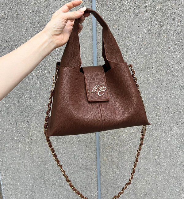  「【リバイバル】エンブレム付きトライアングルバッグ」|ショルダー・メッセンジャー|