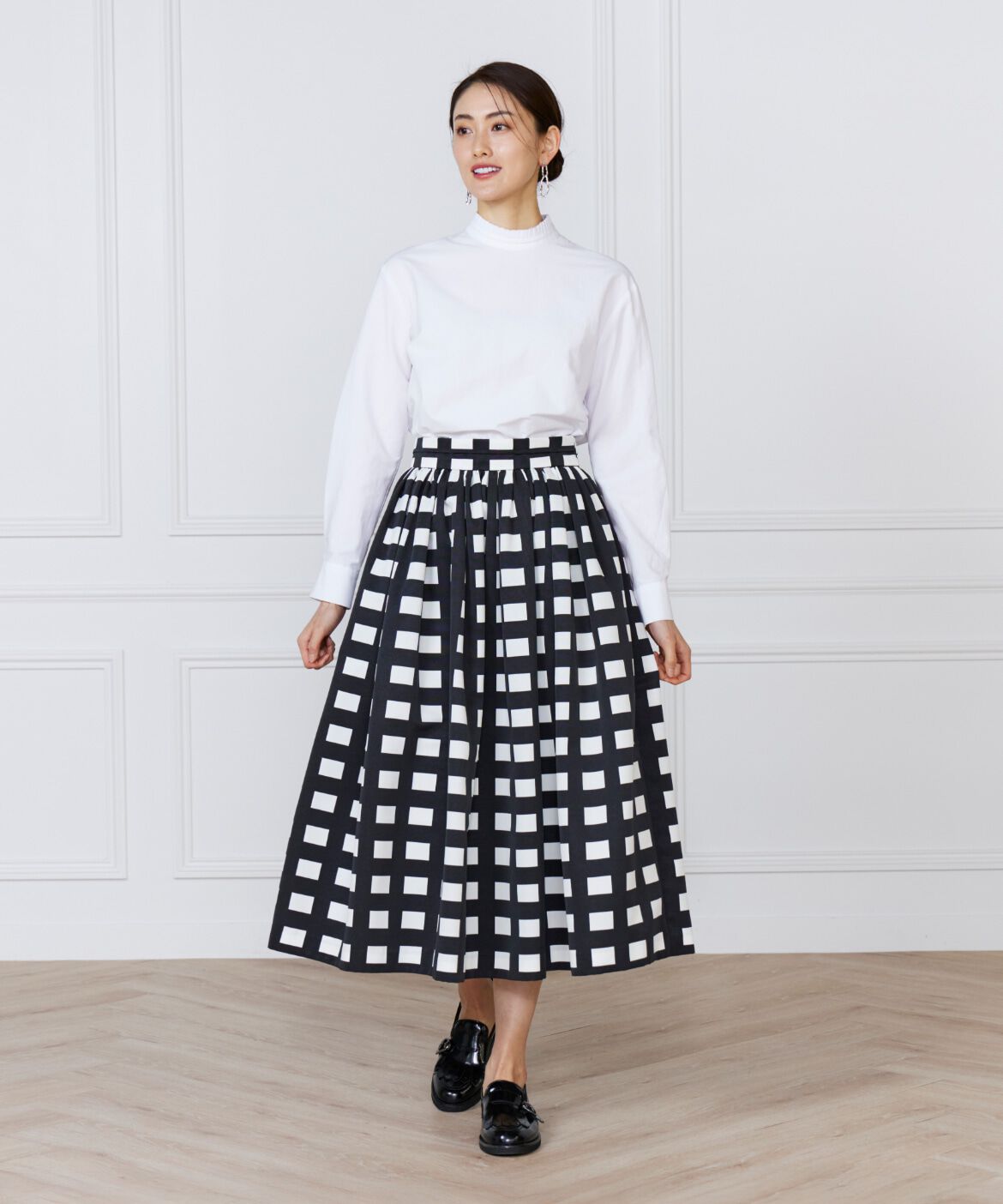 INED「《大きいサイズ》プリーツカラーブラウス」|シャツ・ブラウス|