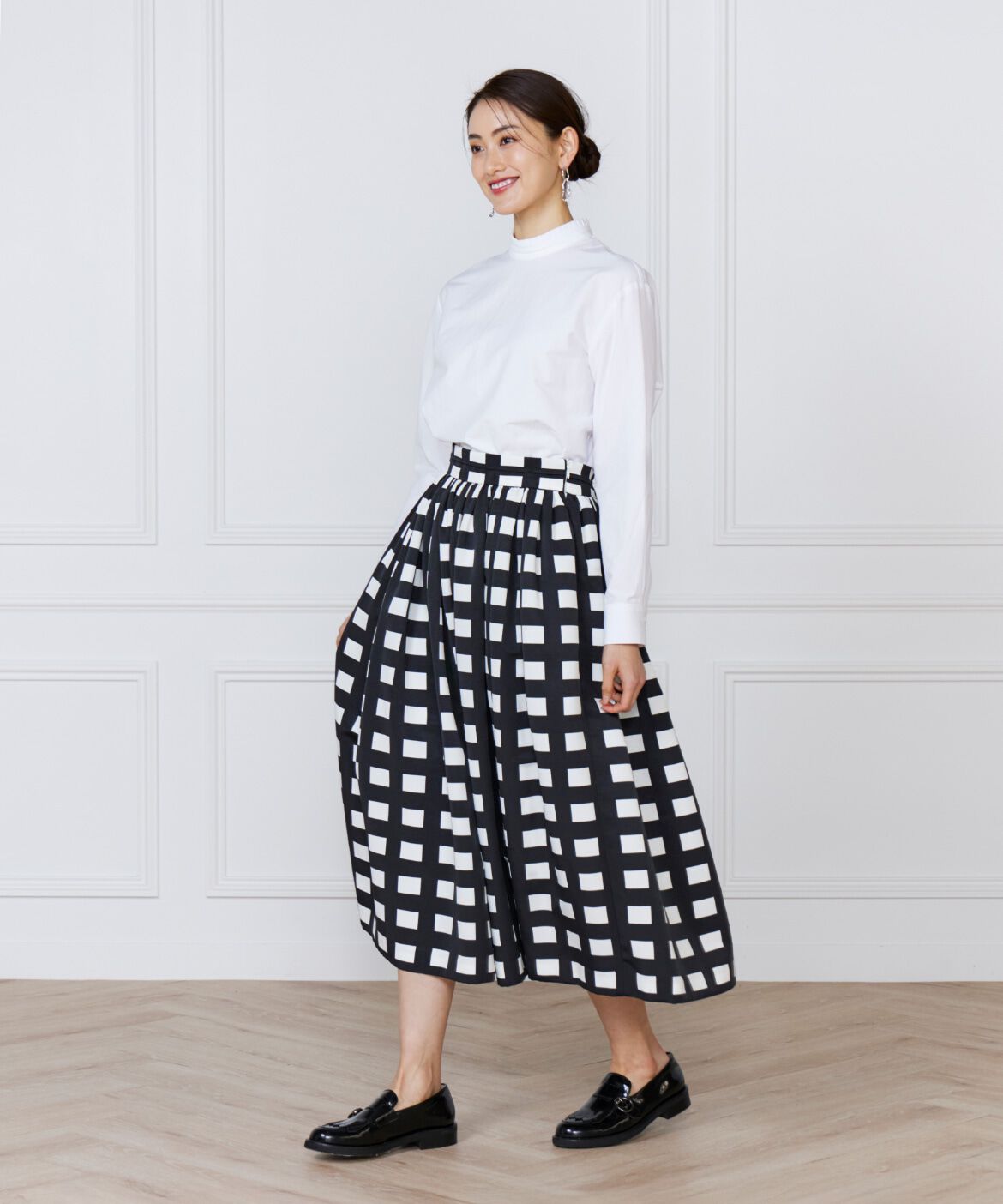 INED「《大きいサイズ》プリーツカラーブラウス」|シャツ・ブラウス|