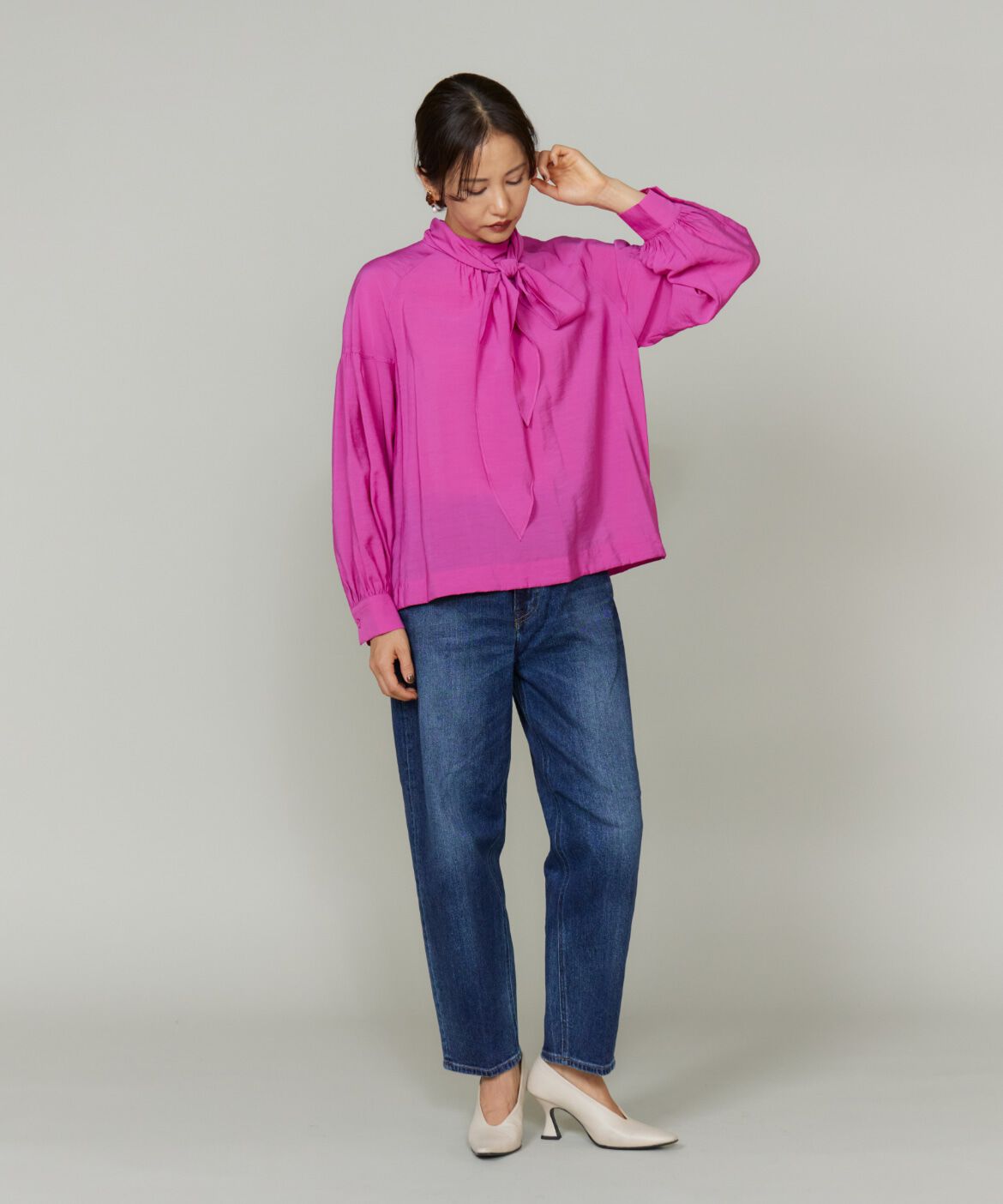 Le Souk「《大きいサイズ》ボウタイ付きブラウス」|シャツ・ブラウス|