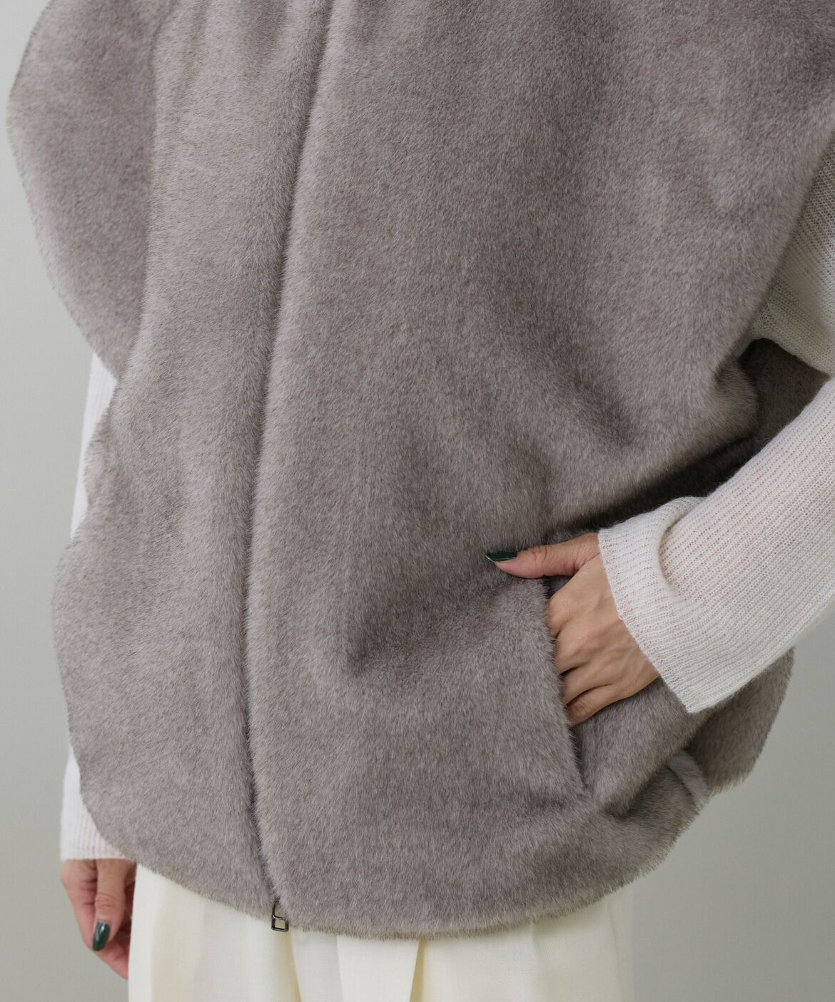 INED「エコファーベスト」|ダウンベスト・ベスト|