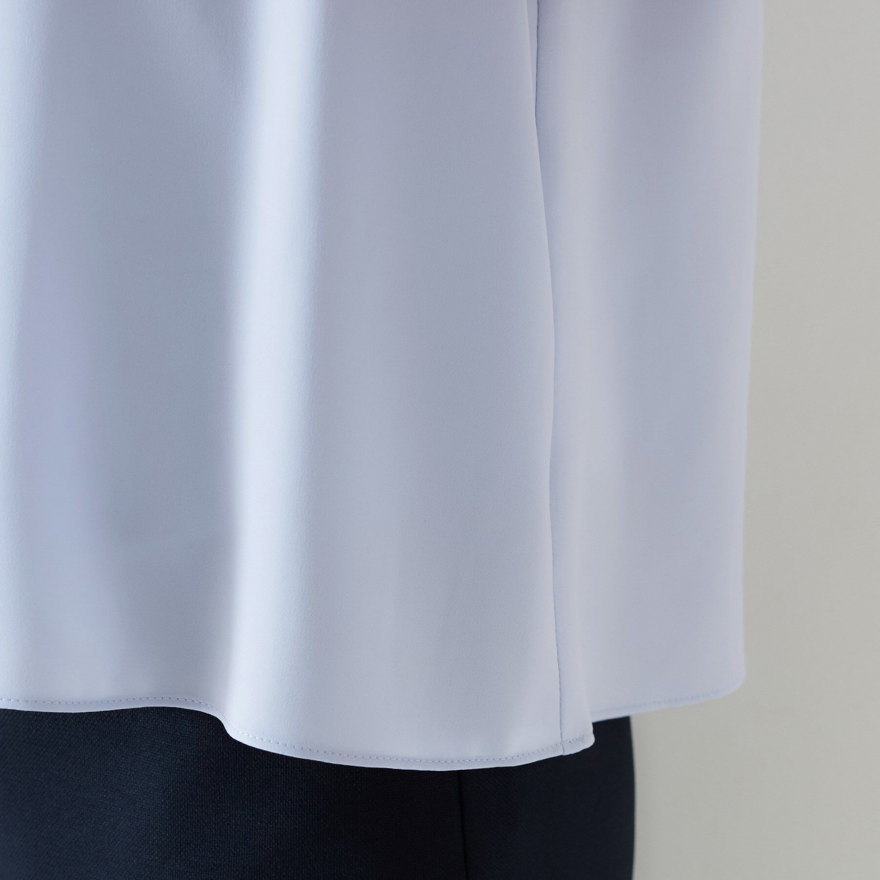 UNTITLED「【通勤／二の腕カバー】フロントタックブラウス」|シャツ・ブラウス|