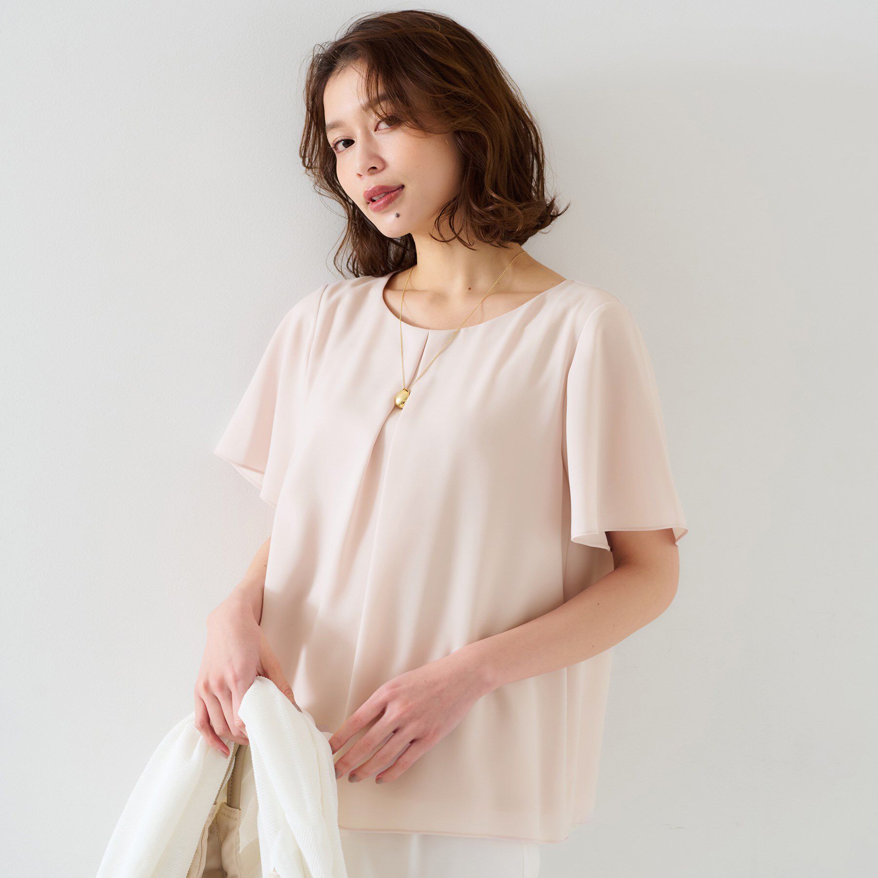 UNTITLED「【通勤／二の腕カバー】フロントタックブラウス」|シャツ・ブラウス|ライトピンク(070