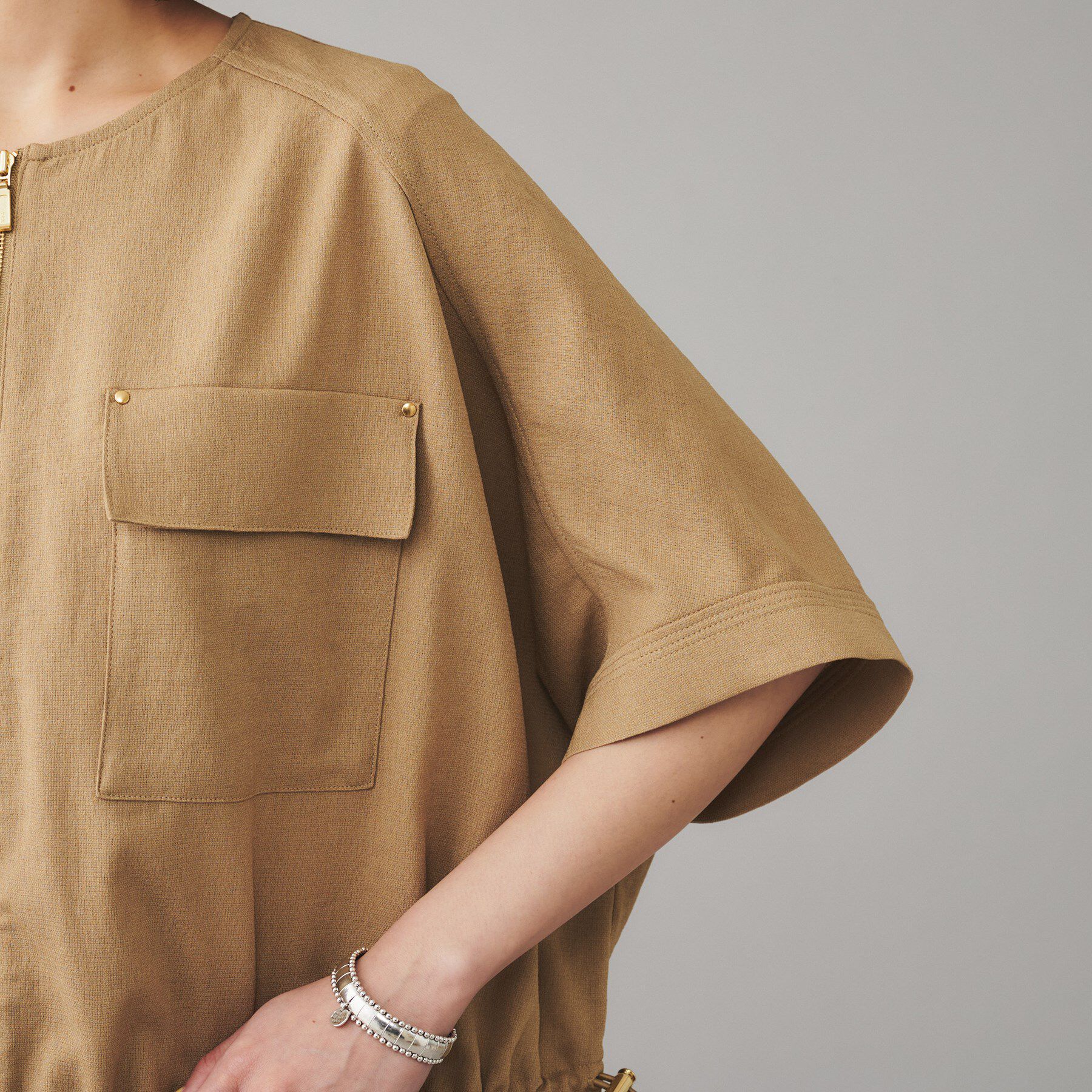 UNTITLED「【SEADRAKE】ノーカラー半袖ブルゾン」|ブルゾン・スタジャン|