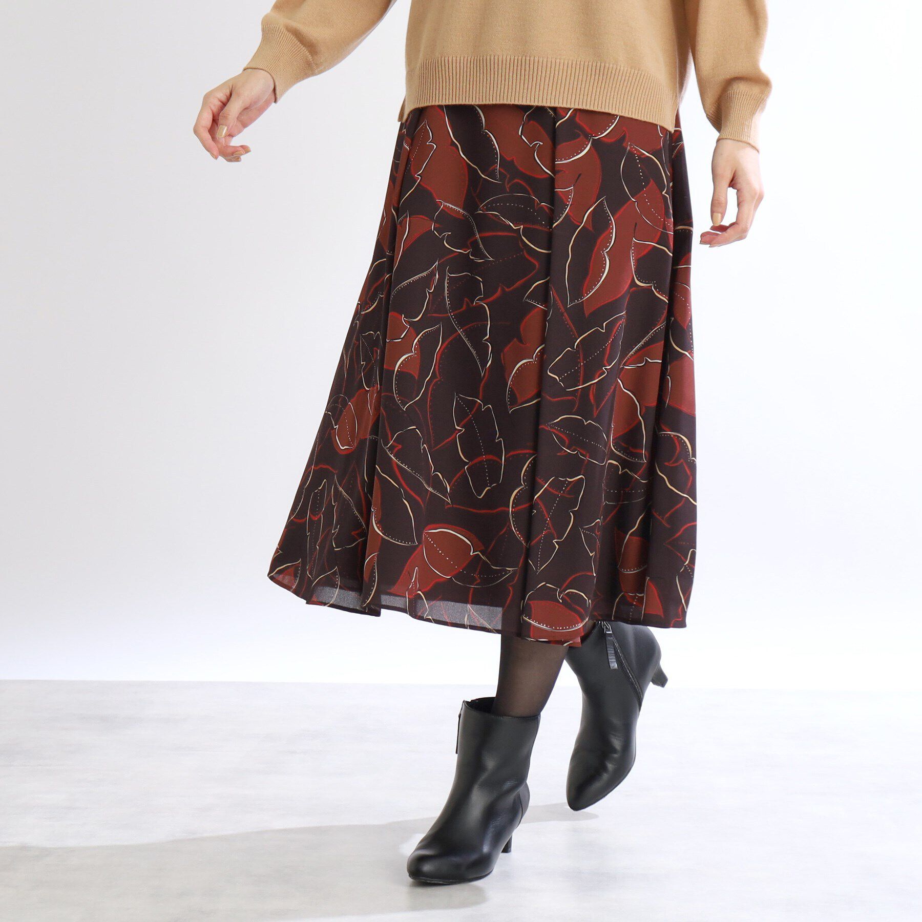 Reflect「【着映えスカート/WEB限定カラーあり／洗える】リーフプリントスカート」|スカート|