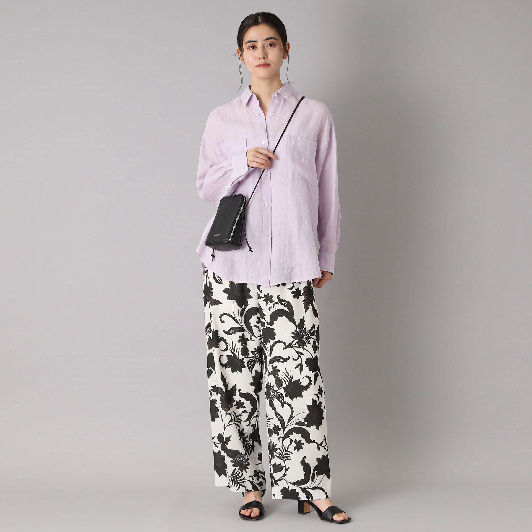 DRESSTERIOR「シュリンクレザーマルチポーチ」|ショルダー・メッセンジャー|