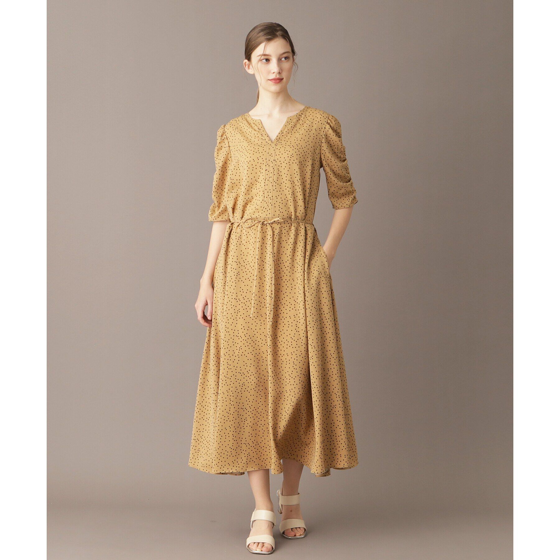 DRESSTERIOR「【ポケット付き/ドット柄】ドットハーフスリーブワンピース」|ワンピース|