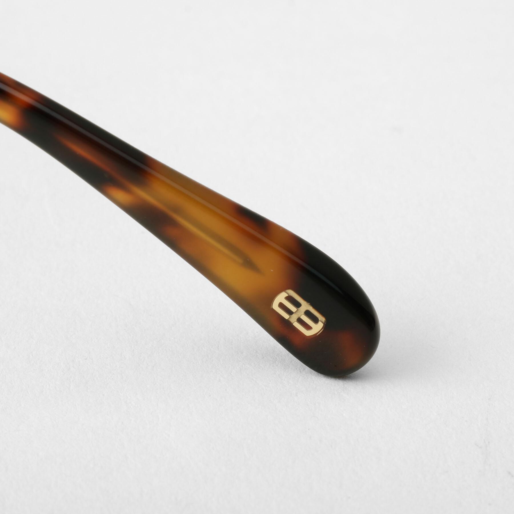 TAKEO KIKUCHI「【TAKEO KIKUCHI &times; THE BEDFORD HOTEL】ラウンドフレーム サングラス」|メガネ|