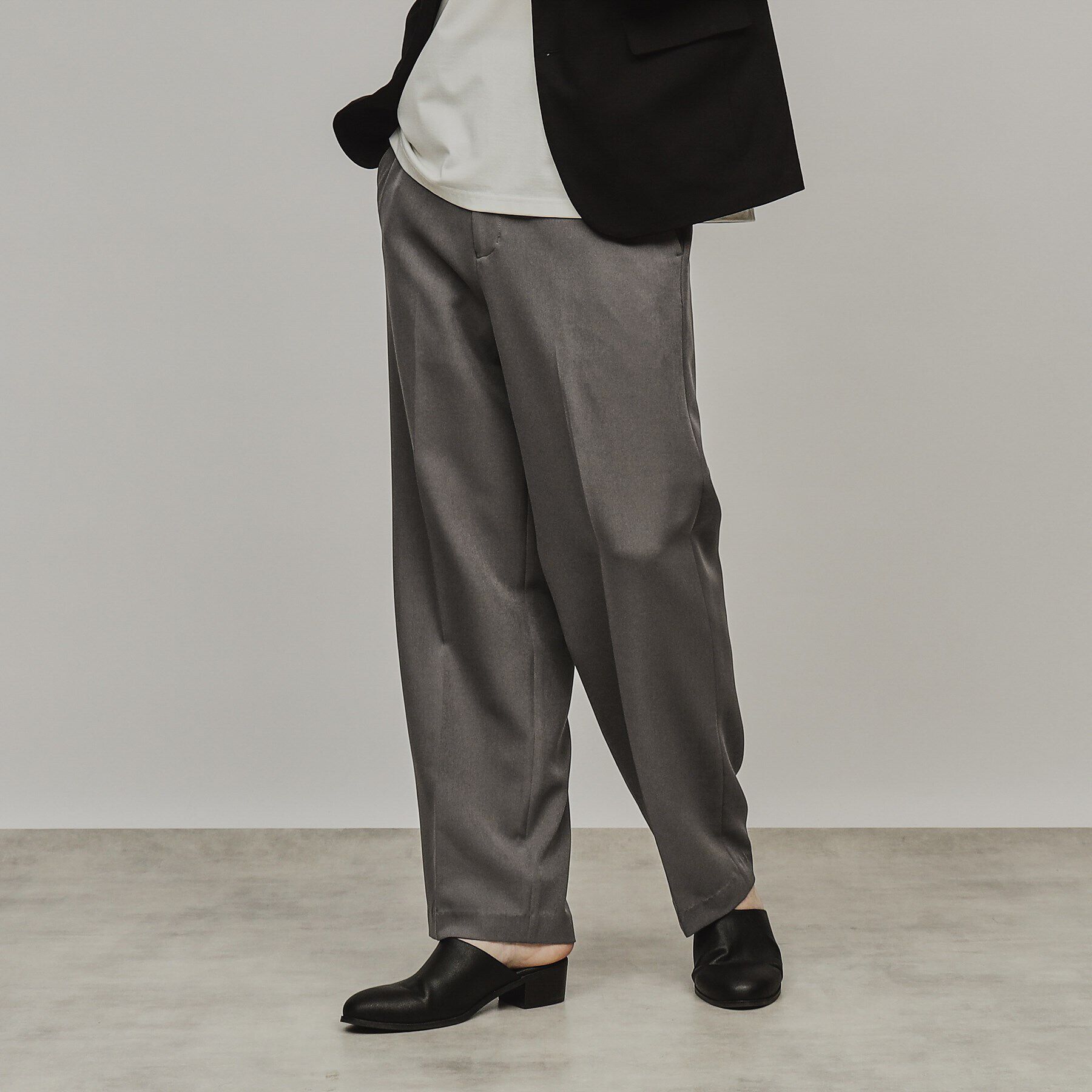 tk.TAKEO KIKUCHI「360度ストレッチワイドストレートパンツ」|その他|グレー(012)