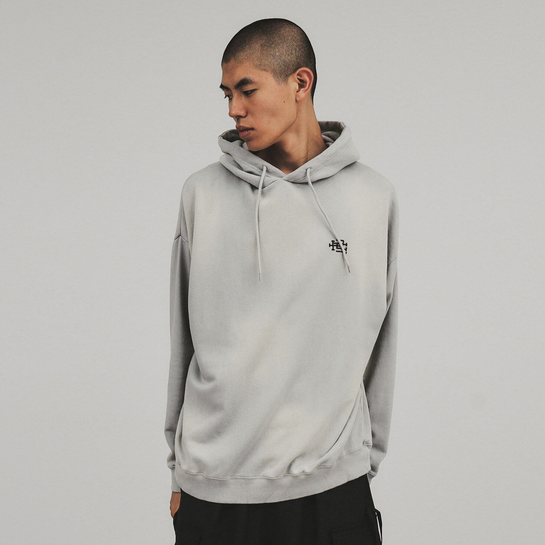 tk.TAKEO KIKUCHI「ヴィンテージライクパーカー」|パーカー|グレー(012)